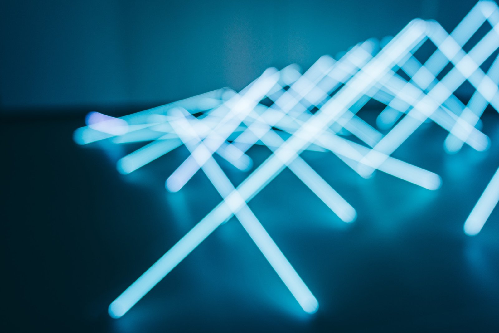 victor lam 800507 unsplash